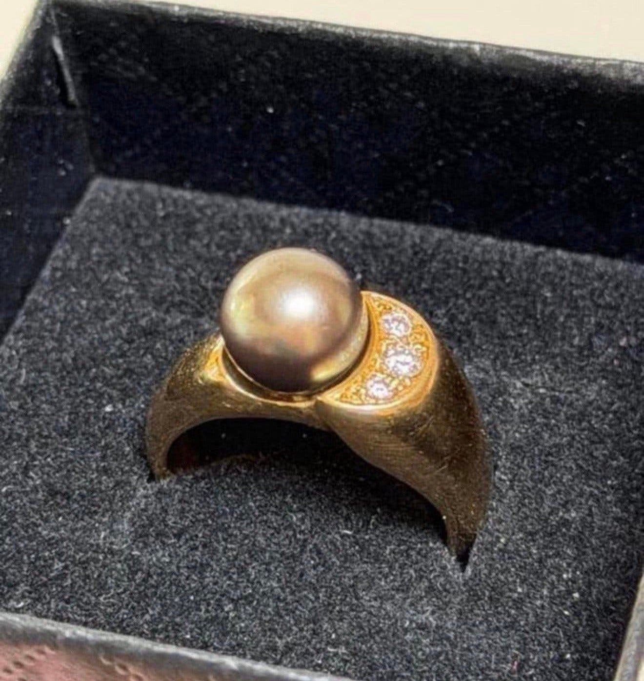 Prachtige 18 karaat gouden ring met zuidzee parel en diamant, Met edelsteen, Geel, Ophalen of Verzenden, Kleiner dan 17