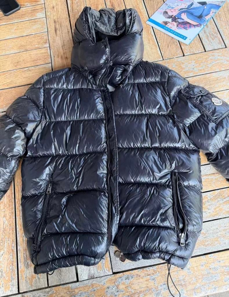 Moncler jacket, Ophalen, Zo goed als nieuw, Maat 48/50 (M), Zwart