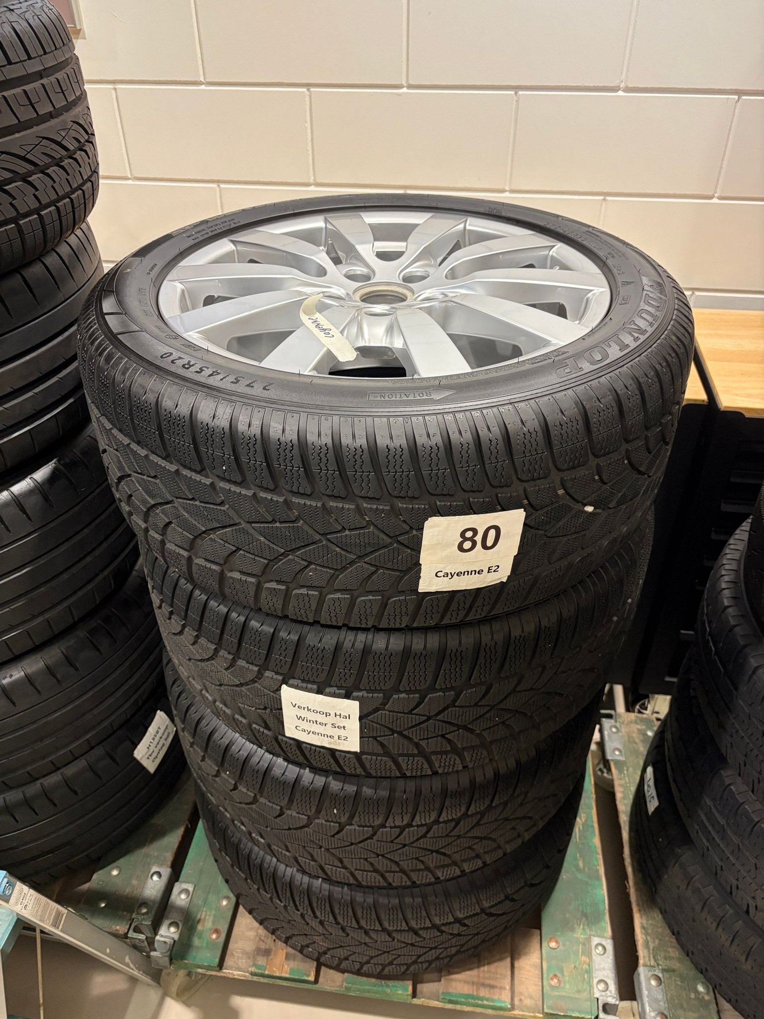 nr 80 20inch Porsche Cayenne velgen + Dunlop winterbanden 27, Ophalen, Gebruikt, -, 275 mm