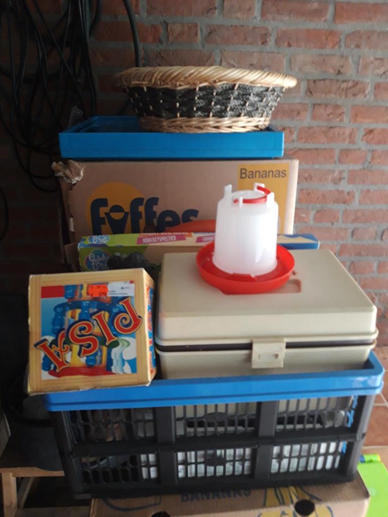 Rommelmarkt spullen gratis, Diversen, Ophalen