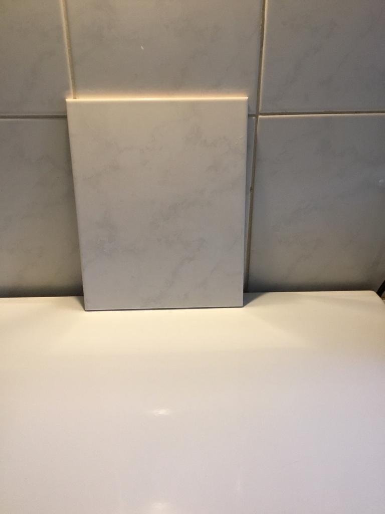 Tegels in faience, Ophalen, Nieuw