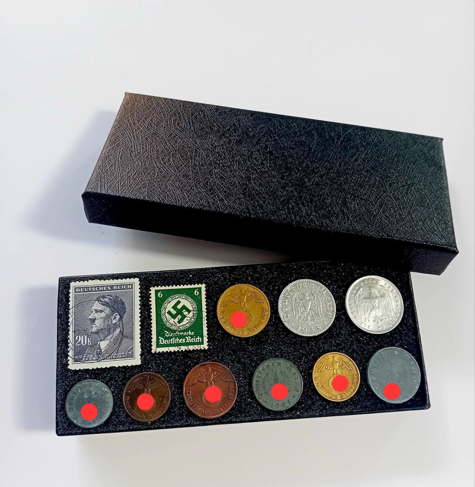 Ensemble de pièces allemandes de la Seconde Guerre mondiale, Enlèvement ou Envoi, Allemagne, Série