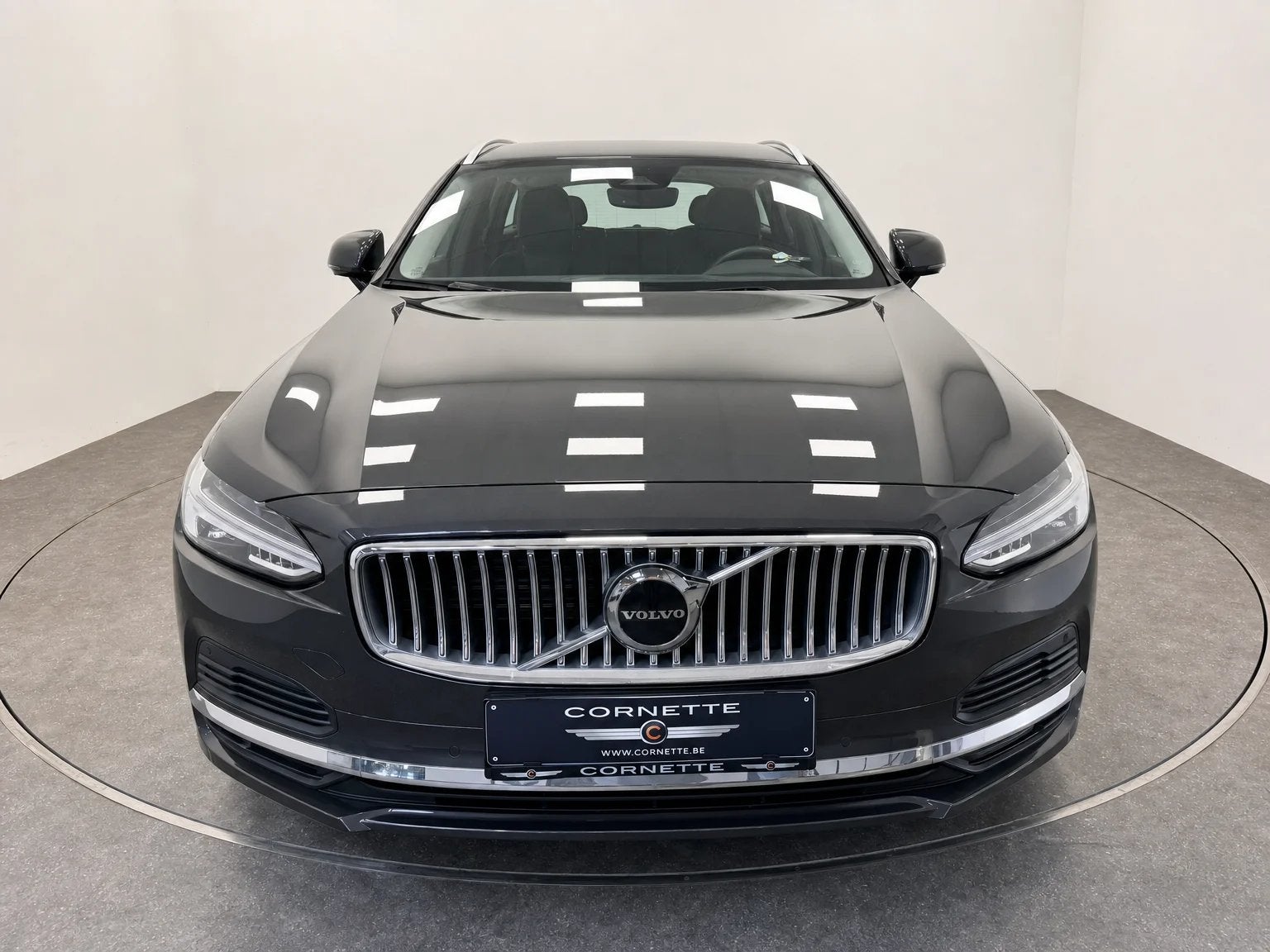 Volvo V90 2.0 T6 PHEV CORE AUTO 4WD, Auto's, Automaat, V90, 1969 cc, Parkeersensor