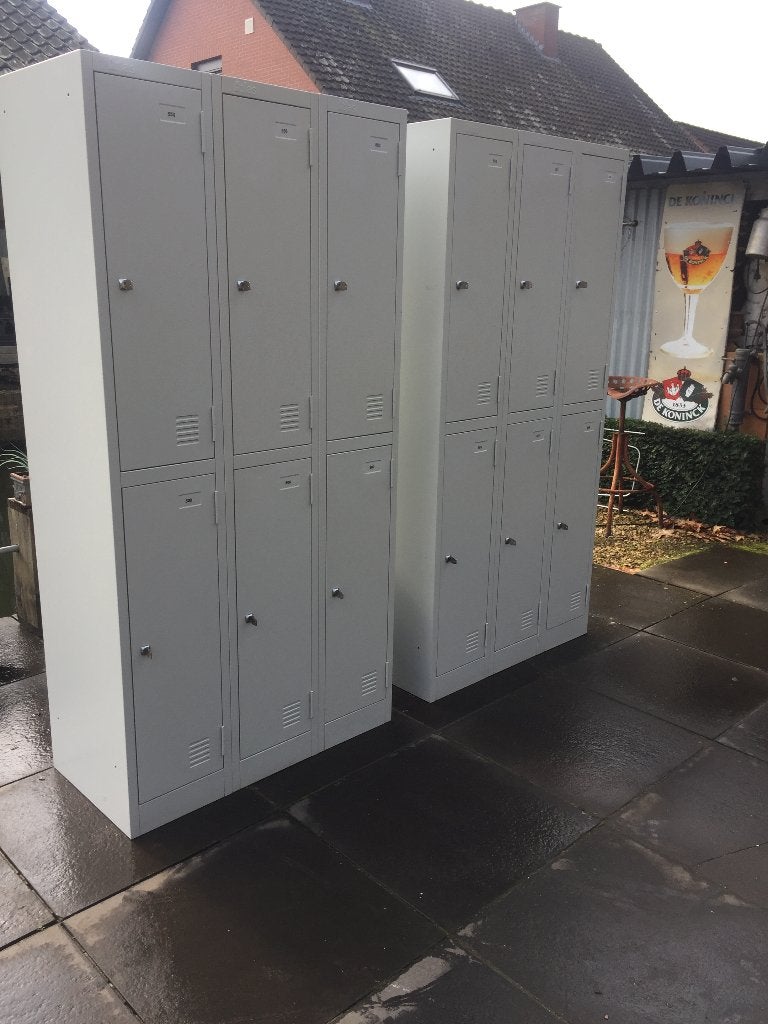 Degelijke 6 - deurs lockerkasten vakkenkasten . Als nieuw !!, Huis en Inrichting, Kasten | Lockerkasten, Ophalen, Zo goed als nieuw