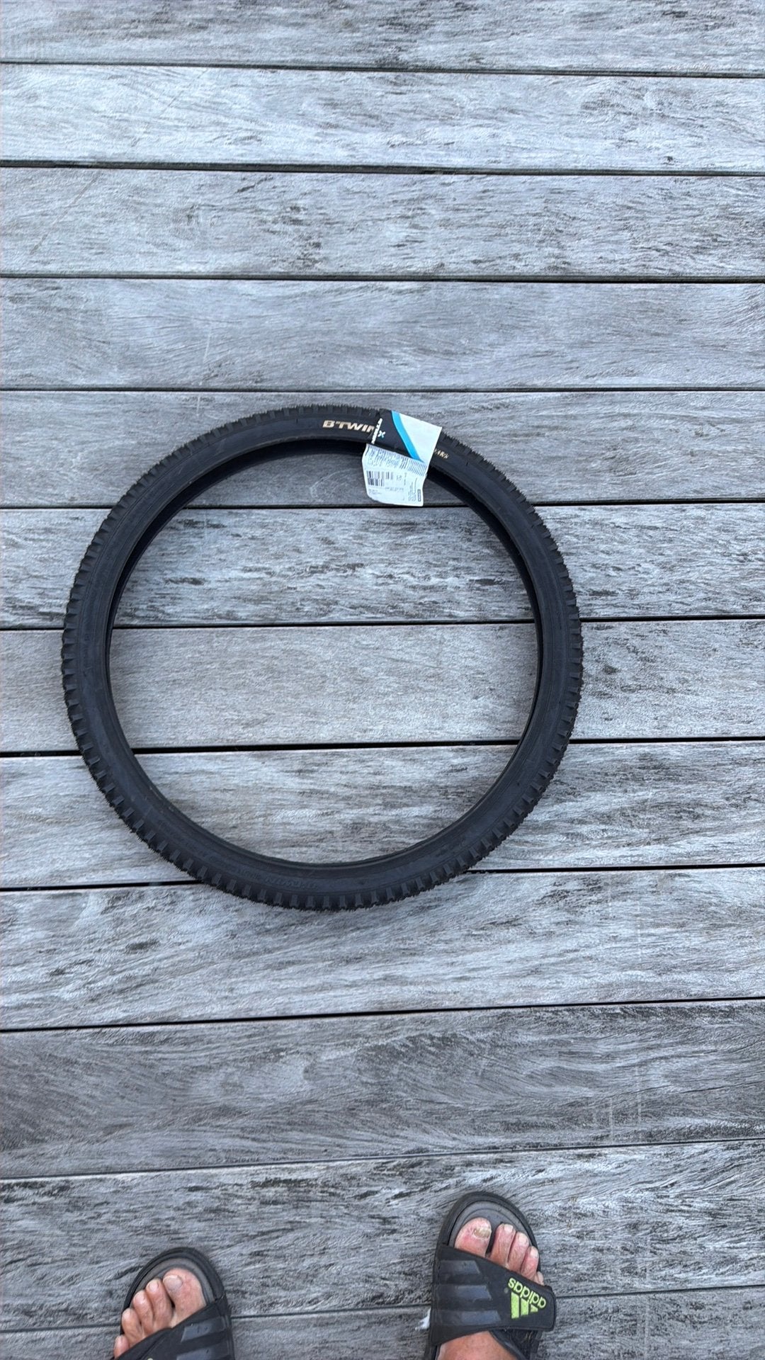 Titel Nieuwe B’Twin MTB buitenband 24 x 1.95, Vélos & Vélomoteurs, Enlèvement, Comme neuf, Kinderfiets, Pneu
