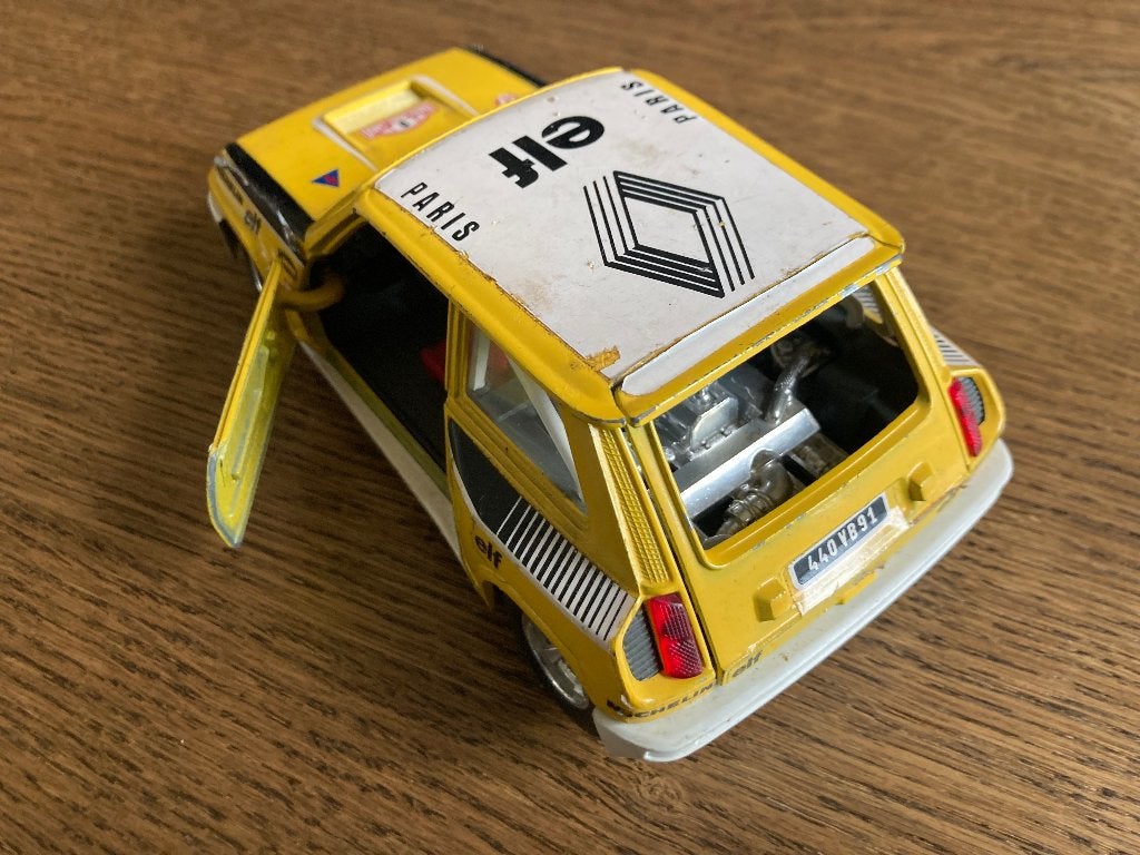1/24 Renault 5, Hobby & Loisirs créatifs, Modélisme | Voitures & Véhicules, Autres marques, Enlèvement ou Envoi, Voiture, Plus grand que 1:32