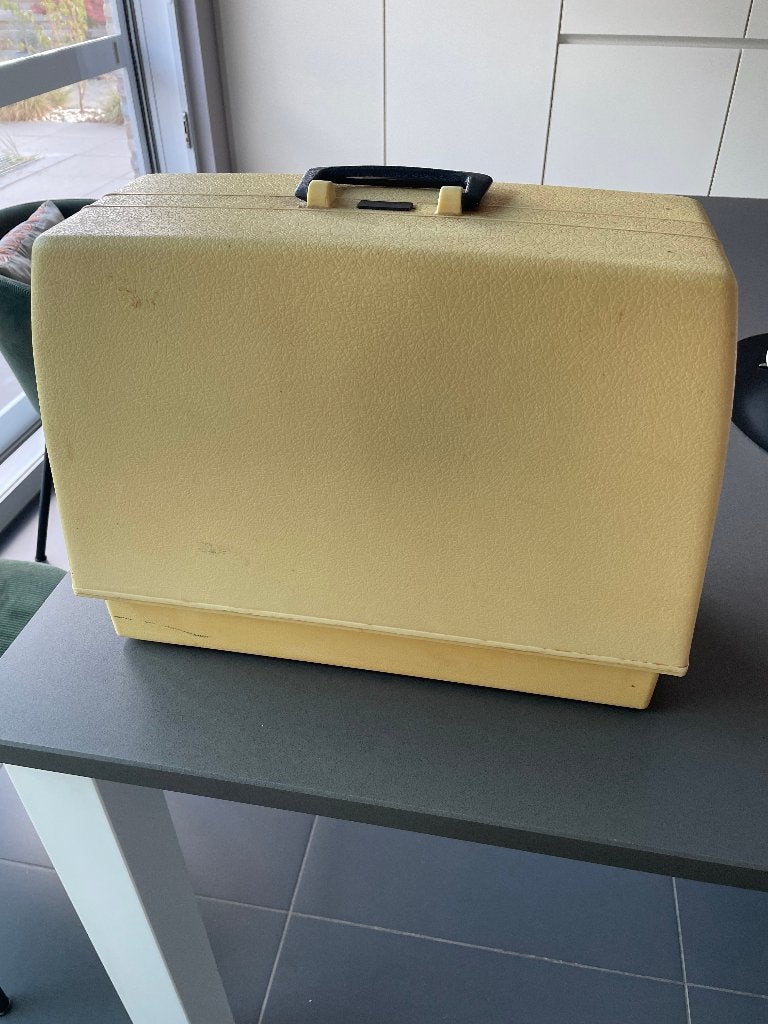 Naaimachine te koop, Ophalen, Gebruikt, Naaimachine