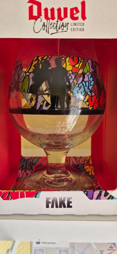 Duvel glas limited edition by Fake., Enlèvement