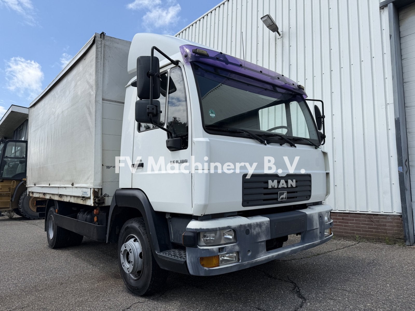 Wagon-coffre MAN LE 8.180/L2000 (2003), Autos, Camions, Entreprise, Cruise Control, MAN, Diesel, Blanc, Enlèvement