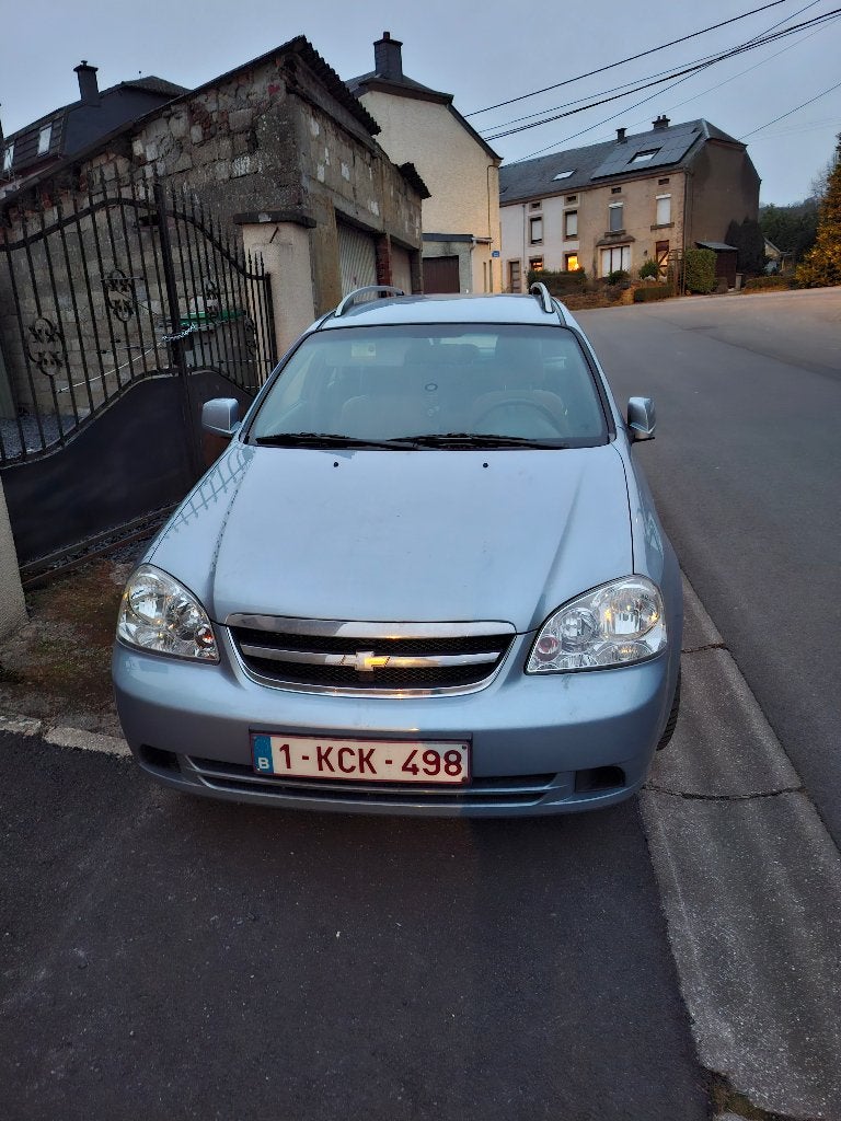Chevrolet, Autos, Chevrolet, 750 kg, Boîte manuelle, Entretenue par le concessionnaire, 180 g/km