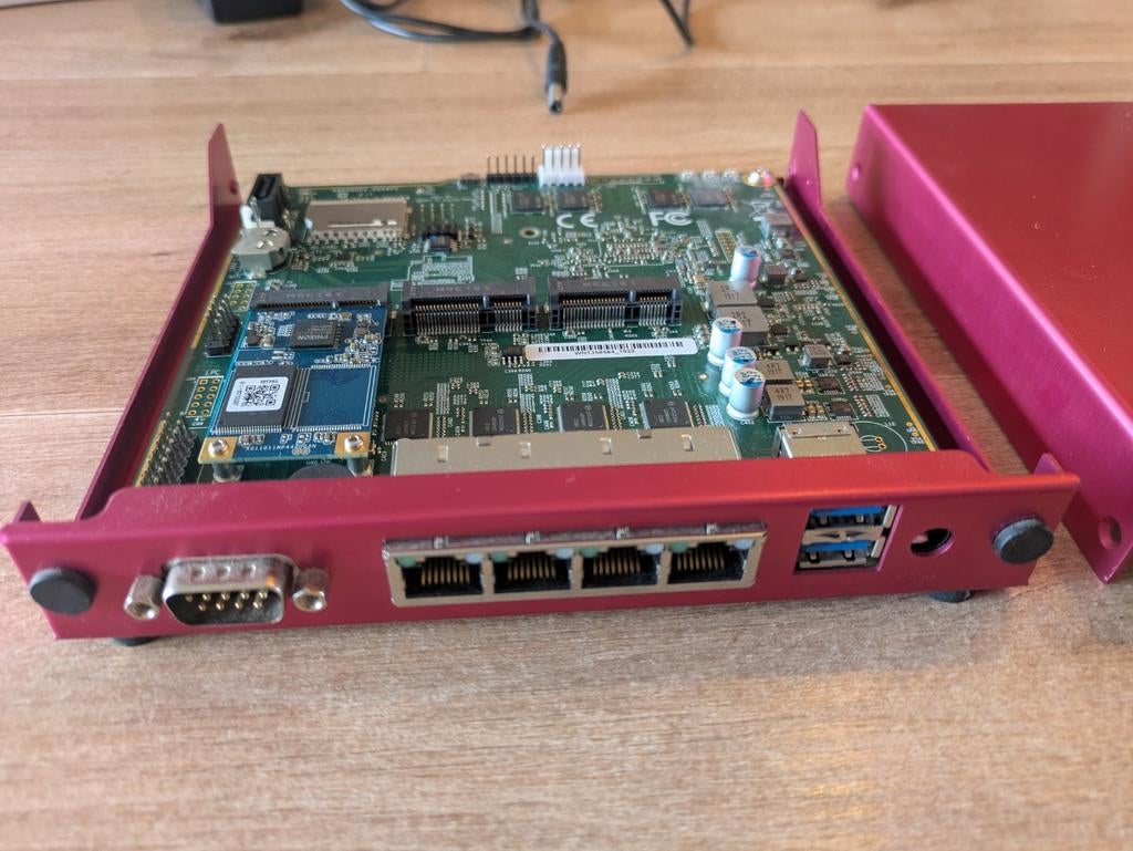PC Engines APU4C4 Starter Kit, Computers en Software, Moederborden, Ophalen