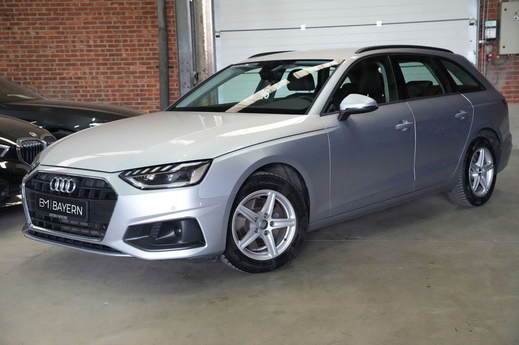 Audi A4 Avant 35 TFSI Benzine Garantie, Autos, Audi, Entreprise, Achat, A4, ABS, Airbags, Air conditionné, Climatisation automatique