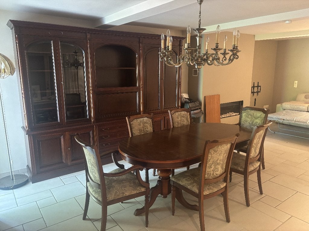 GRATIS -  eetkamer, wandkast, uitschuifbare tafel, 6 stoelen, 200 cm ou plus, Klassiek, Enlèvement, Utilisé