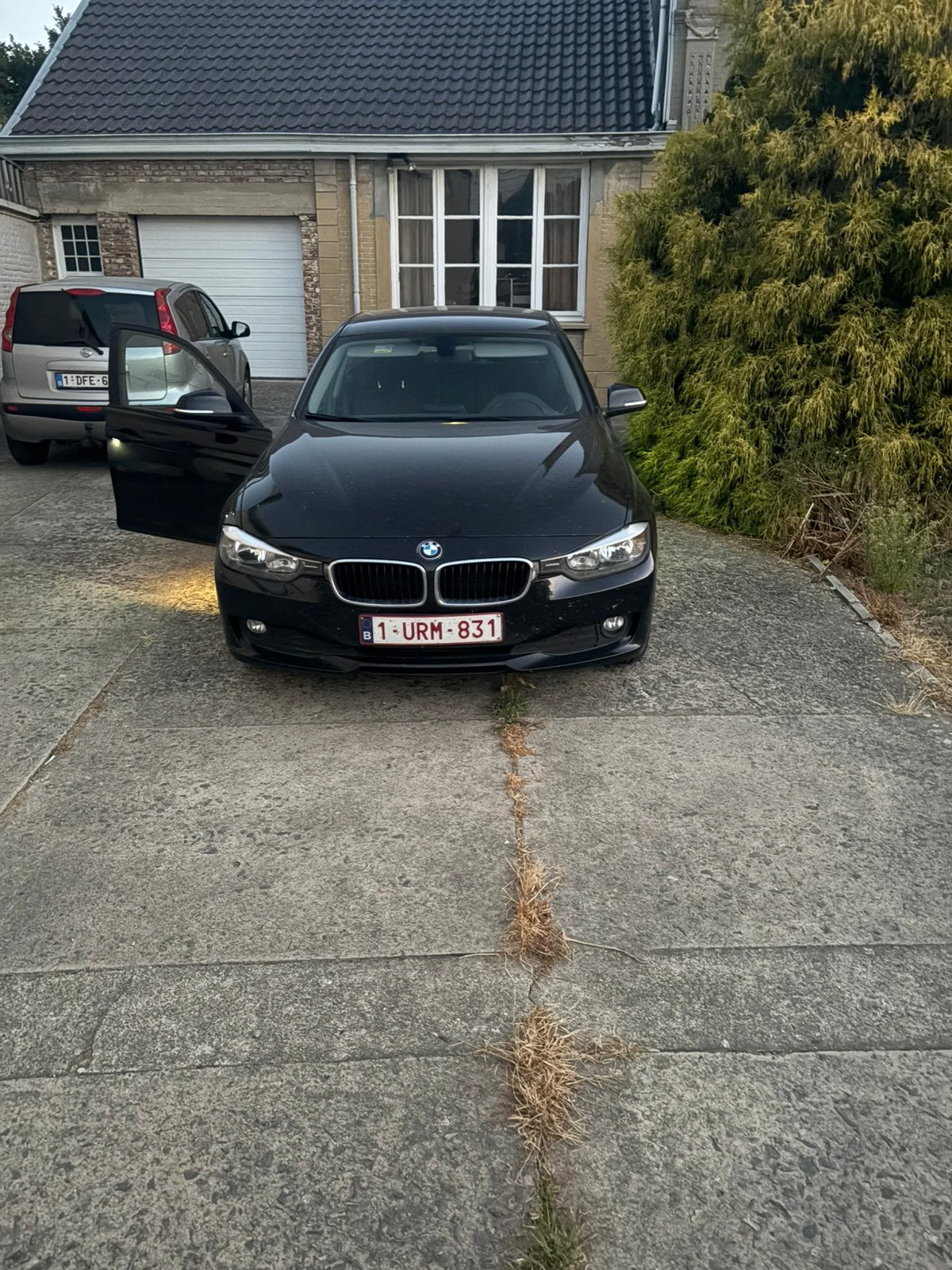 BMW SERIE 3, Cuir, Euro 5, Achat, Boîte manuelle