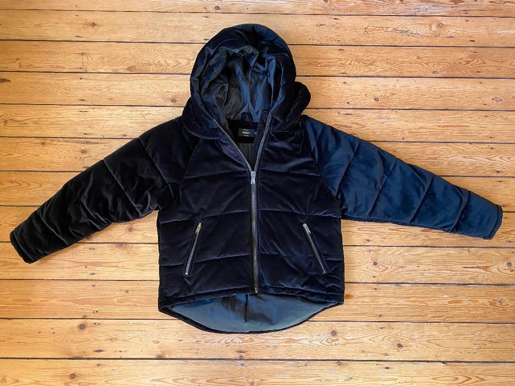Mooie zwarte winterjas, merk ONLY, maat S, in perfecte staat, Only, Zwart, Ophalen of Verzenden, Zo goed als nieuw