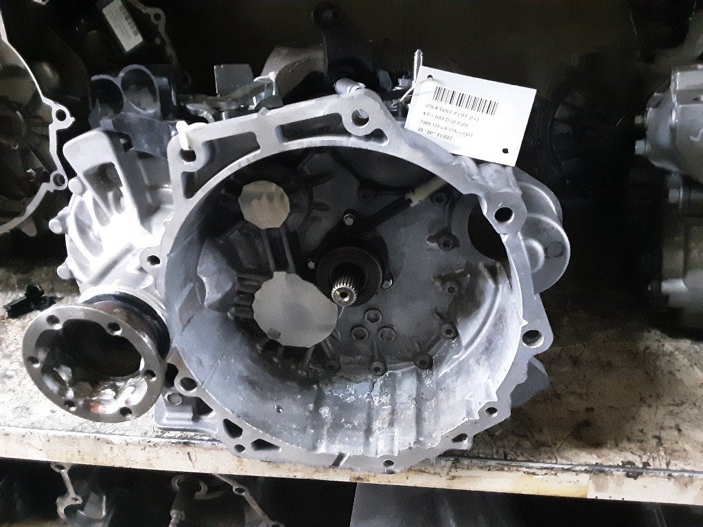 VERSNELLINGSBAK SCHAKEL Volkswagen Golf VIII (CD1) (UEX), Gebruikt, Volkswagen, Mevr. I. Hauben, Rue de l'Espoir 34 34
4030  GRIVEGNÉE, BE