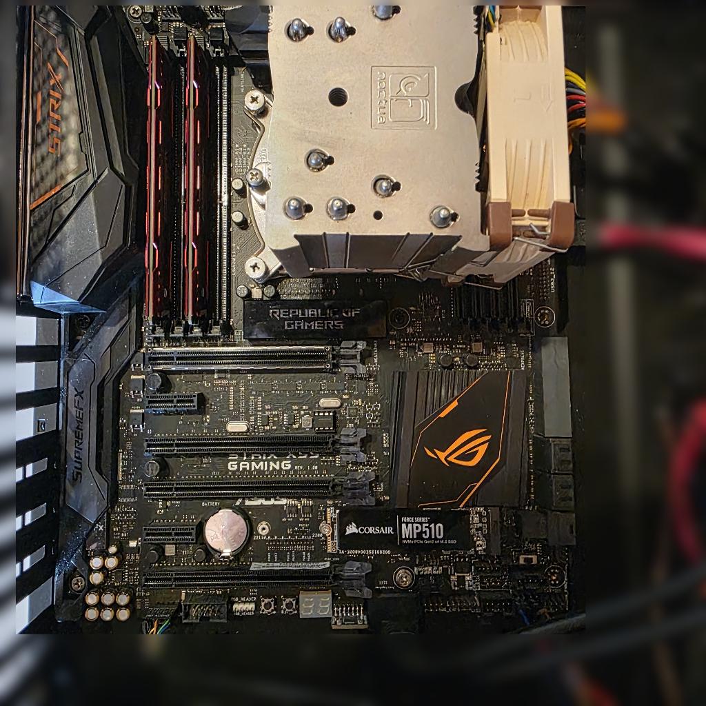 ASUS ROG STRIX X99 GAMING + i7-6900K + 16GB DDR4-2400, Computers en Software, Moederborden, Ophalen, Gebruikt, DDR4, ATX