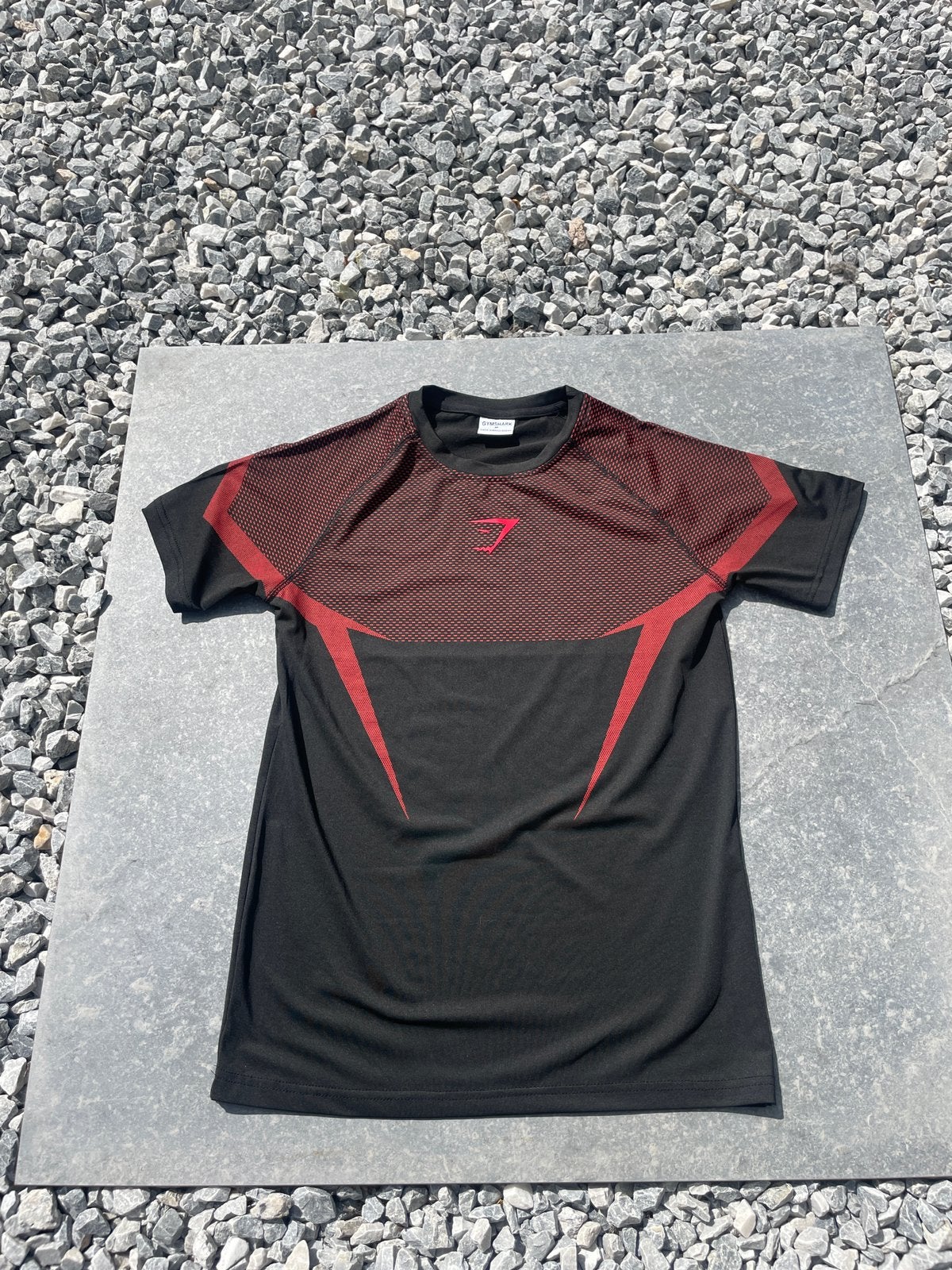 Gymshark shirt, Rouge, Manches courtes, Taille 38/40 (M), Enlèvement ou Envoi
