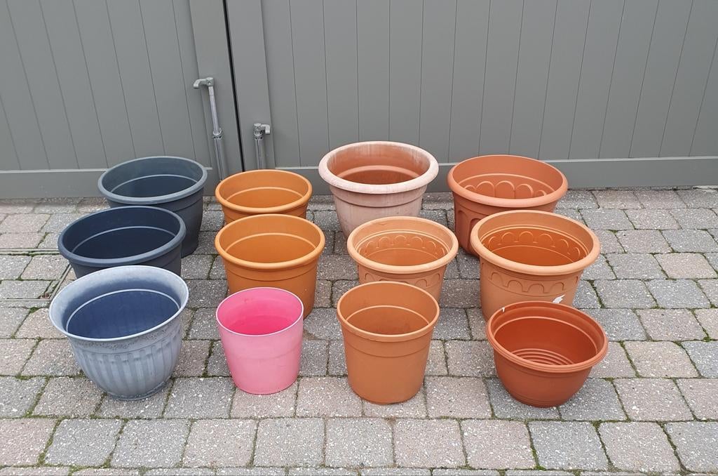Allerlei bloempotten/bakken, Ophalen