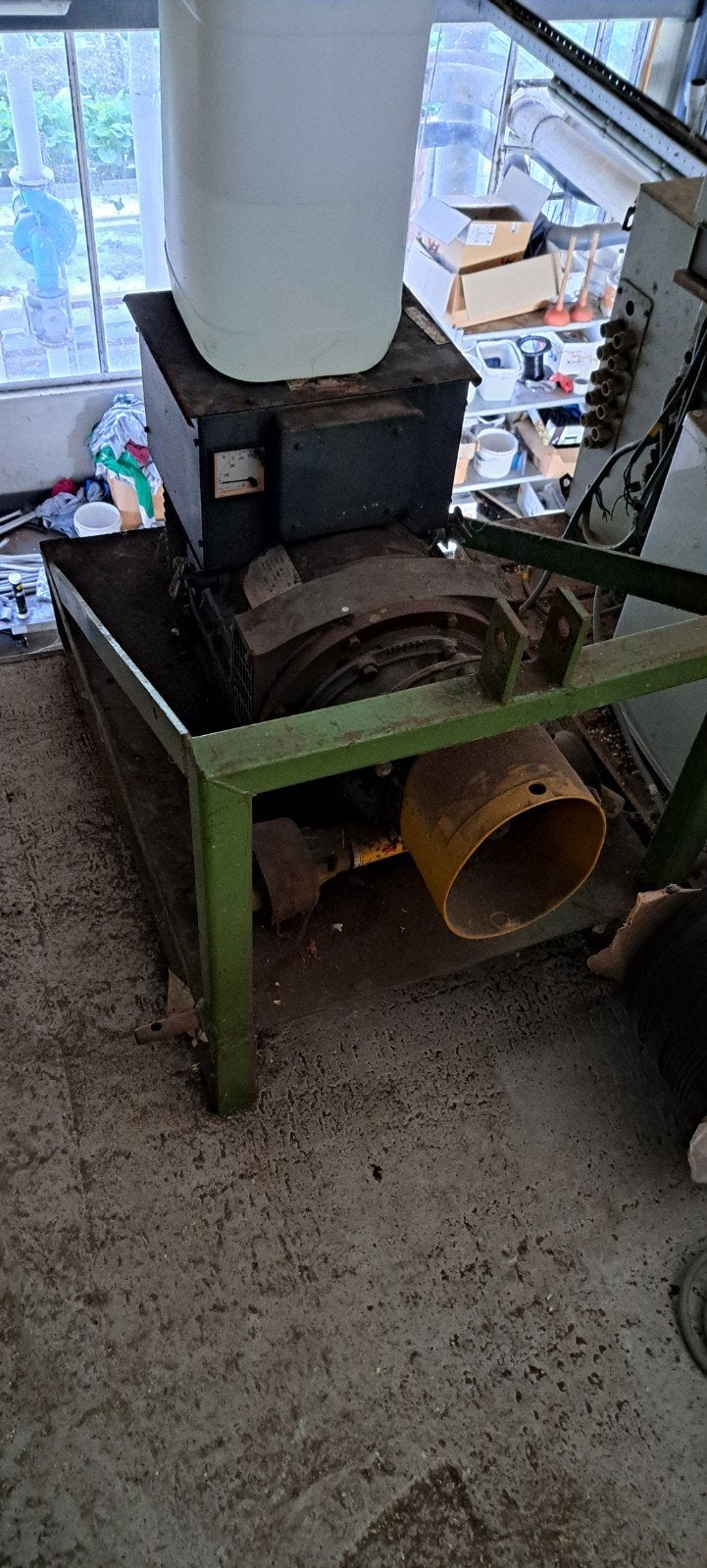 stroom generator 27.5 KVA, Ophalen, Zo goed als nieuw, 10 tot 30 kVA, Overige typen