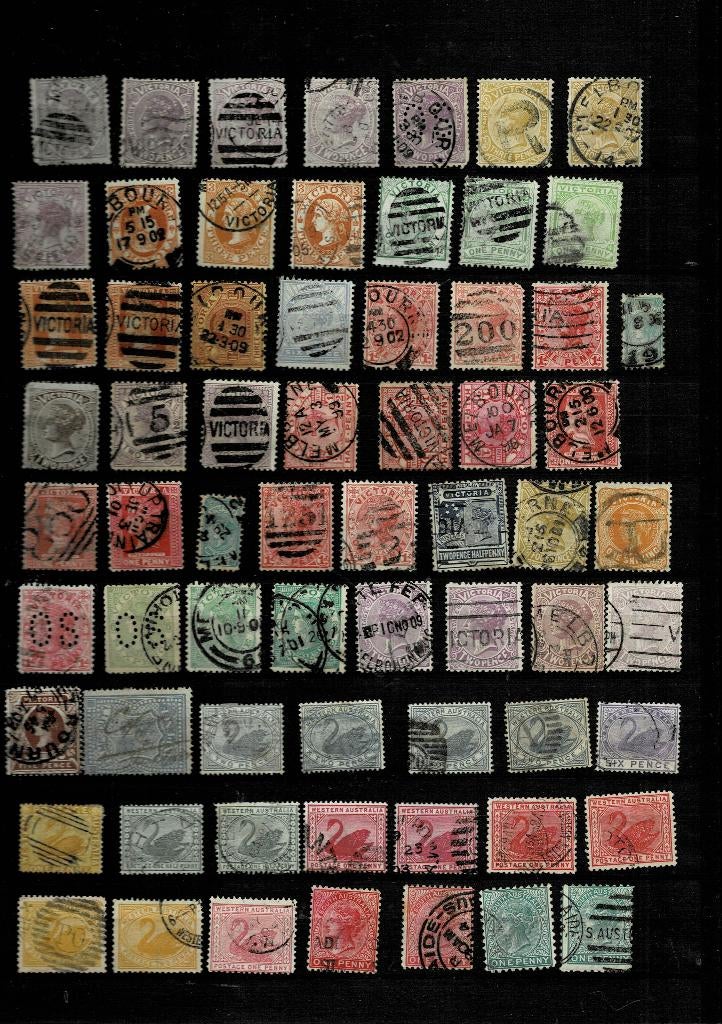 OCEANIË AUSTRALIË OUDE STATEN 126 POSTZEGELS GEST IN ALBUM, Ophalen, Gestempeld
