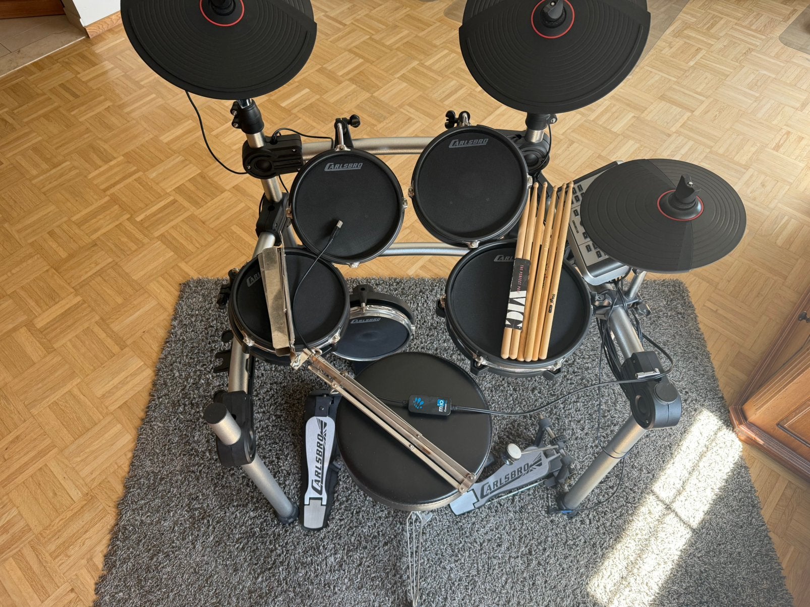 Elektrisch drumstel (Carlsbro CSD500 8-delig - mesh head), Muziek en Instrumenten, Drumstellen en Slagwerk, Ophalen, Zo goed als nieuw
