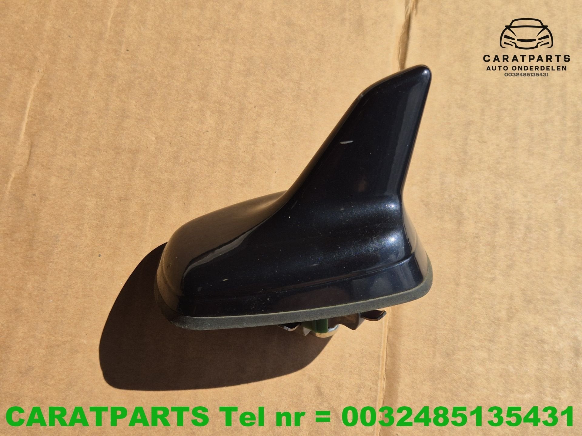 4G0035503P Antenne A4 A5 RS4 RS5 A6 Antenne de toit A7 Q3 S4, AUDI AG, Auto-Union-Strasse 1
85045  Ingolstadt, DE, Audi, Utilisé