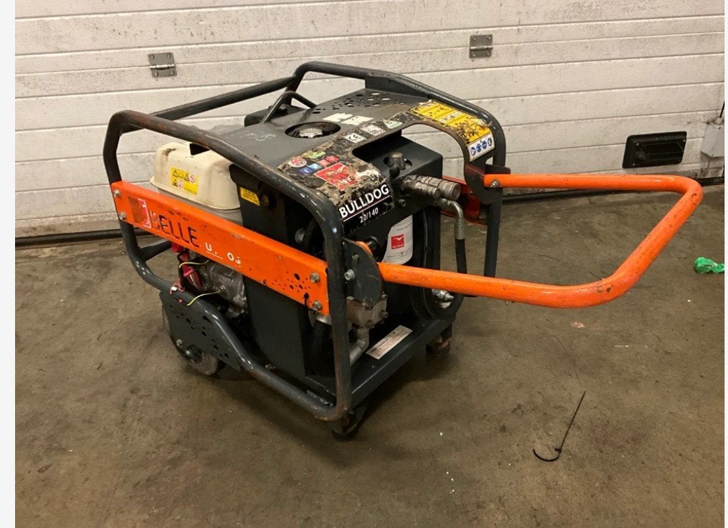 Belle altrad bulldog 20/140 hydraulisch aggregaat, Ophalen, Gebruikt, Benzine
