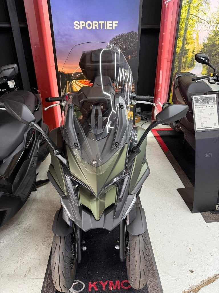 Kymco CV3 550 (2026) - 127 km - als nieuw!, Ophalen, Overige modellen, Zo goed als nieuw, Benzine