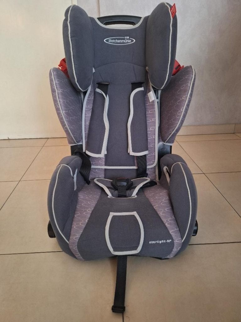 Beau siège auto pour enfant, Enfants & Bébés, Autres marques, Ceinture de sécurité, Comme neuf, Protection latérale