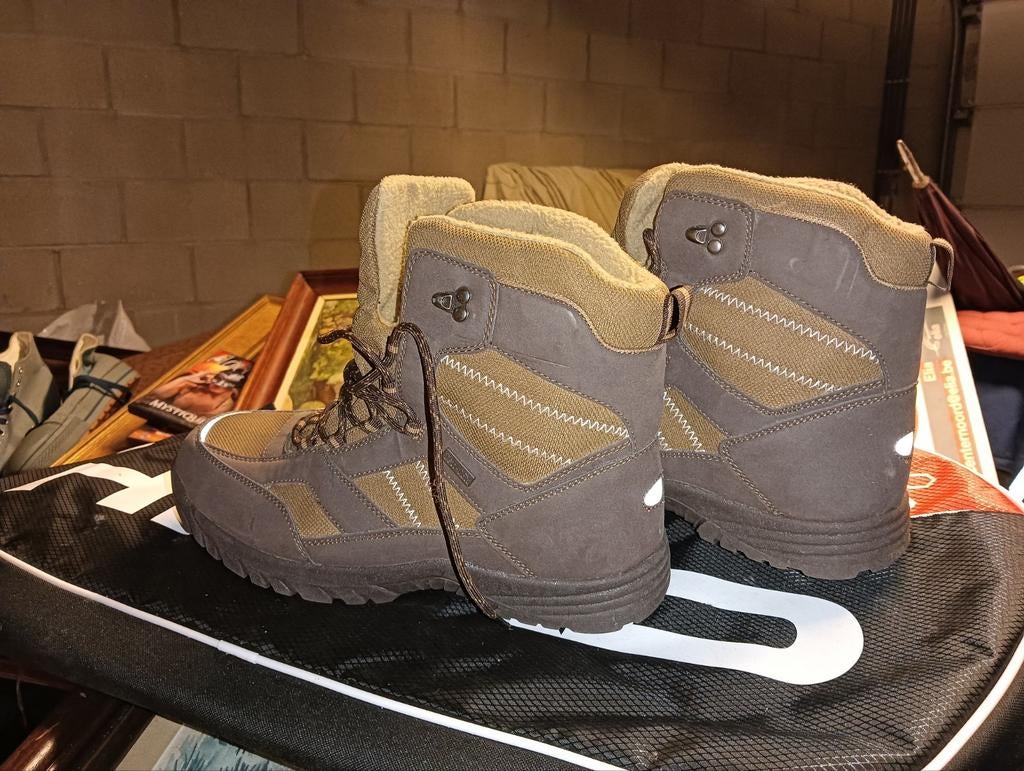 Chaussures de marche, Enlèvement ou Envoi