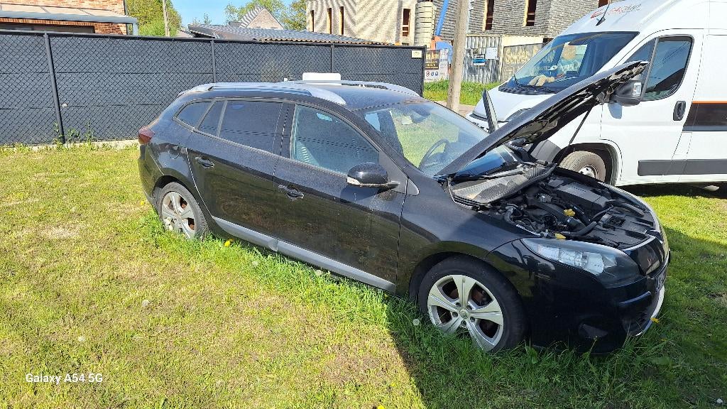 Renault megan 1.5dci, Auto's, Renault, Voorwielaandrijving, Euro 5, Stof, 4 cilinders