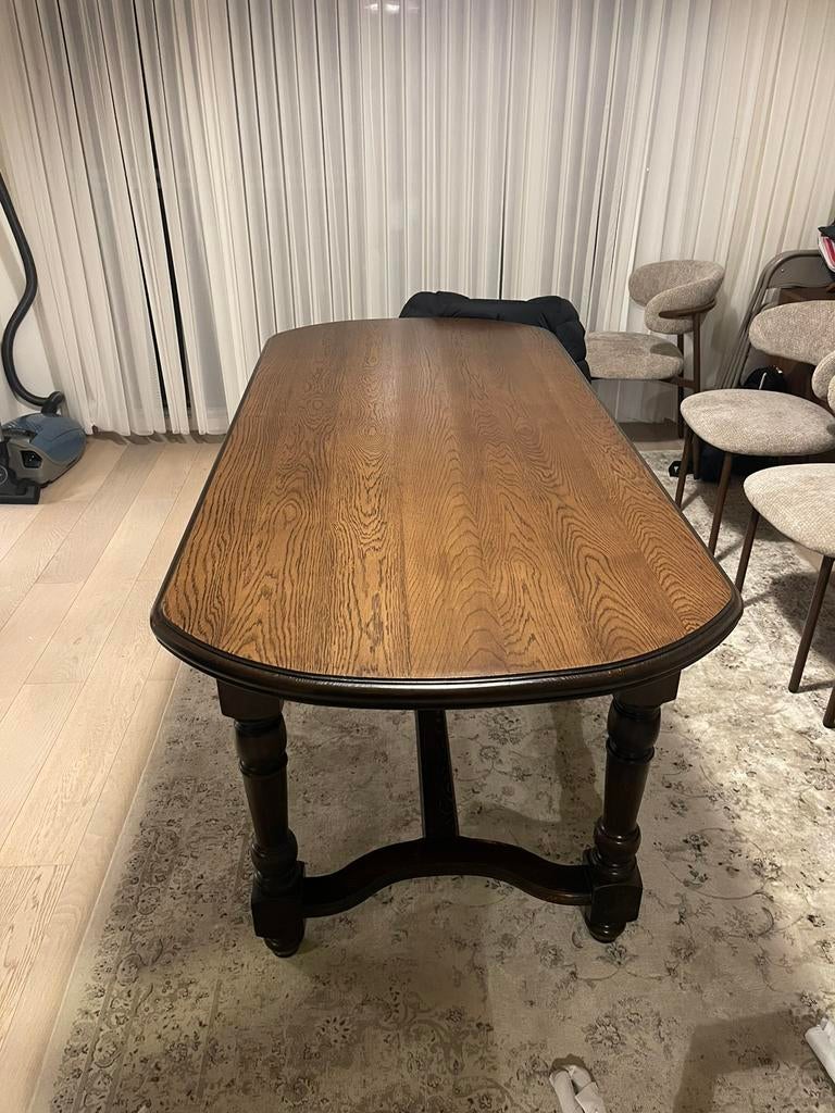 Table de salle à manger vintage en bois de noyer, Enlèvement