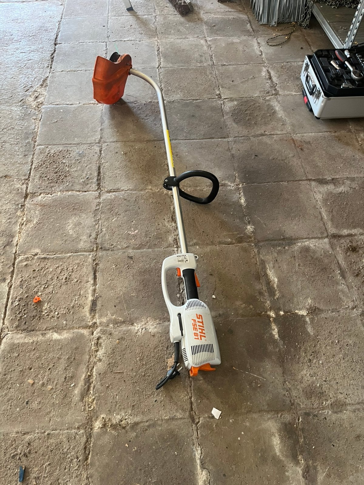 STIHL FSE 81, Tuin en Terras, Ophalen, Zo goed als nieuw, Minder dan 10 cm, Elektrisch