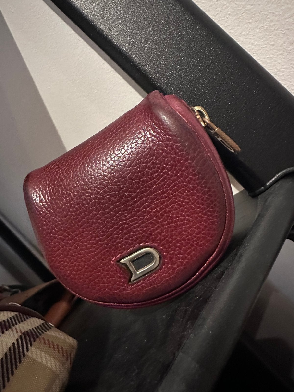 Portefeuille/portefeuille DELVAUX rosso, Bijoux, Sacs & Beauté, Enlèvement, Utilisé, Cuir