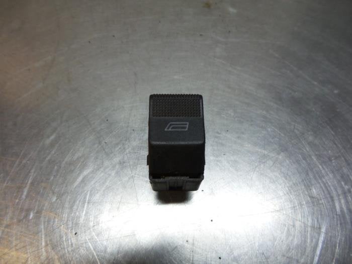 Commutateur vitre électrique d'un Seat Ibiza (Ibiza 99-), Autos : Pièces & Accessoires, -, 3 mois de garantie, Utilisé, -