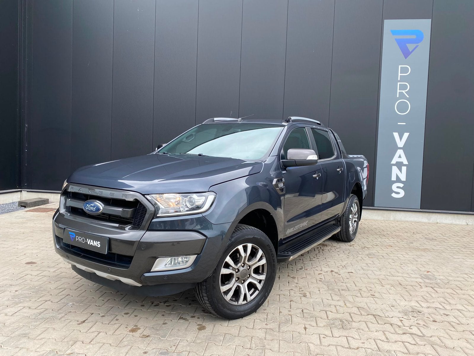 Ford Ranger Wildtrak 3.2d 4x4|Camera|Navi|Trekh|Stoelver|BTW, Autos, Argent ou Gris, Achat, Feux de virage, Euro 6