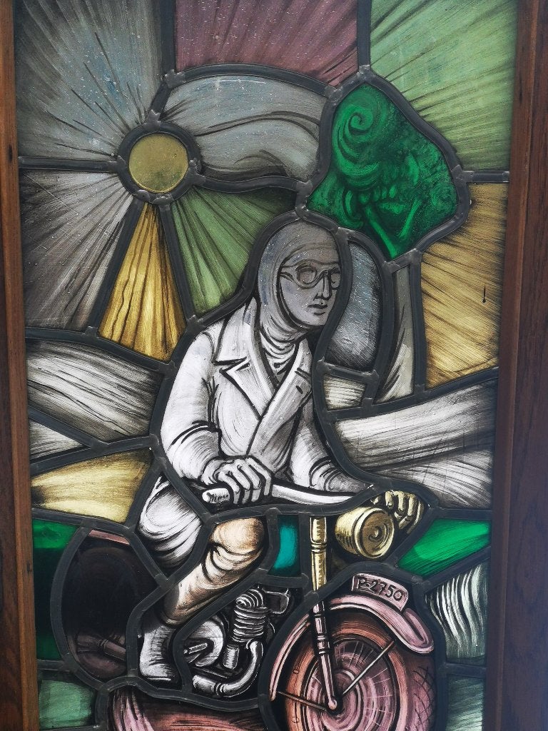 Glas-in-Lood Kunstwerk:"De Motorrijder" door Jos Eggen(1953), Antiek en Kunst, Antiek | Glaswerk en Kristal, Ophalen