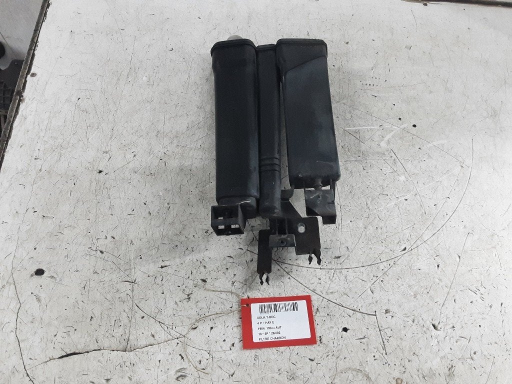 FILTRE A CHARBON Volkswagen T-Roc I (5Q0201801), Volkswagen, Mevr. I. Hauben, Utilisé, Rue de l'Espoir 34 34
4030  GRIVEGNÉE, BE
