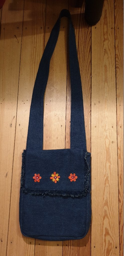 Jeans tas, Handtassen en Accessoires, Tassen | Damestassen, Zo goed als nieuw, Handtas, Blauw, Ophalen of Verzenden