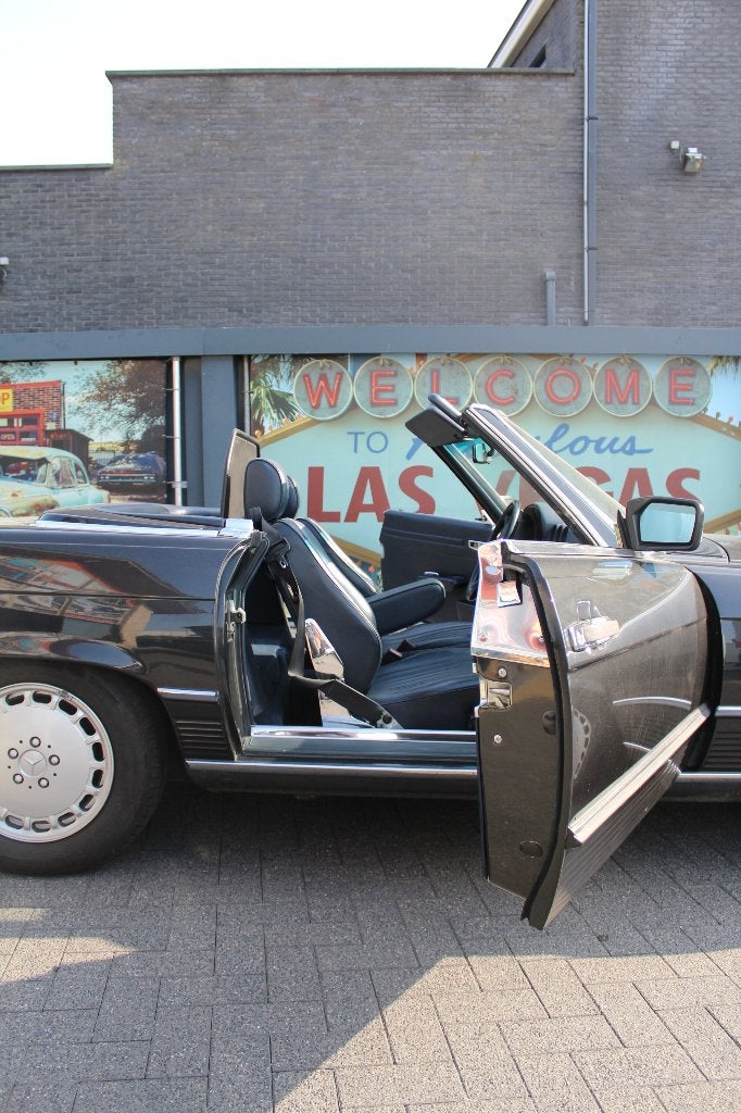 Mercedes 560 SL, foto 8