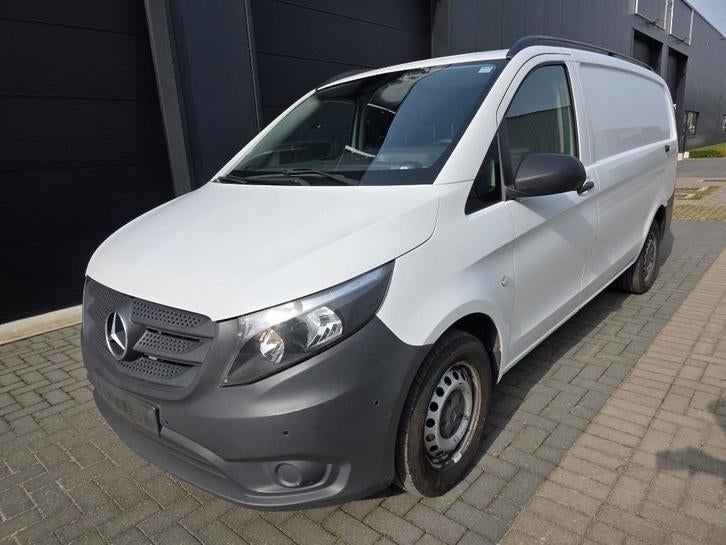 Mercedes vito 116 cdi / L2 H1 / Airco, Euro 5, Zwart, 2153 cc, Wit