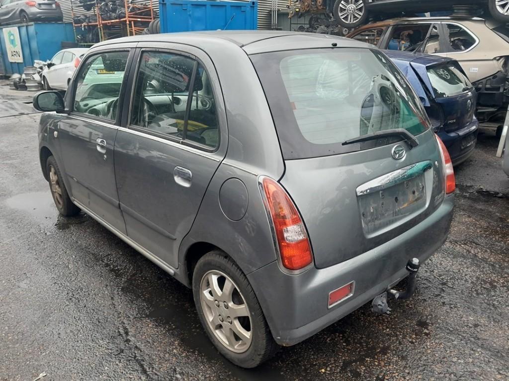 PORTIERSTANGEN LINKS ACHTER Daihatsu Trevis (01-2006/-), Gebruikt, Daihatsu