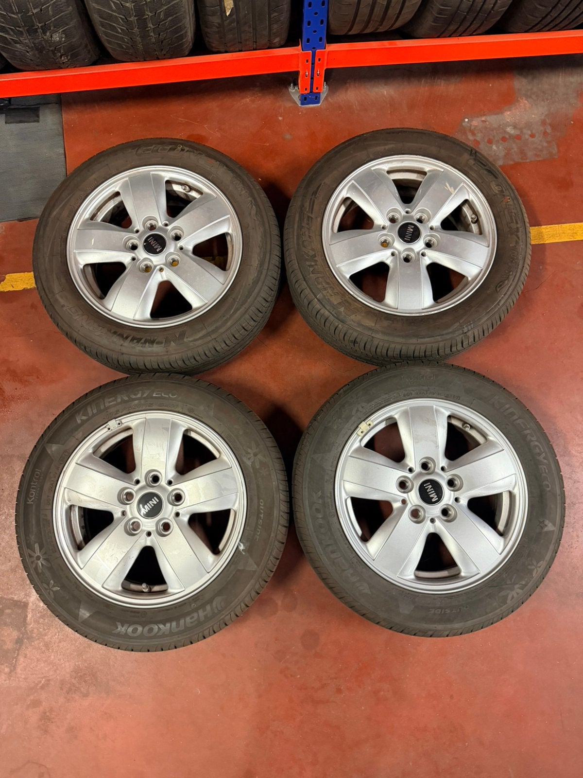 Jantes es pneus pour MINI, Autos : Pièces & Accessoires, Pneus & Jantes, Enlèvement, Utilisé, Pneu(s)