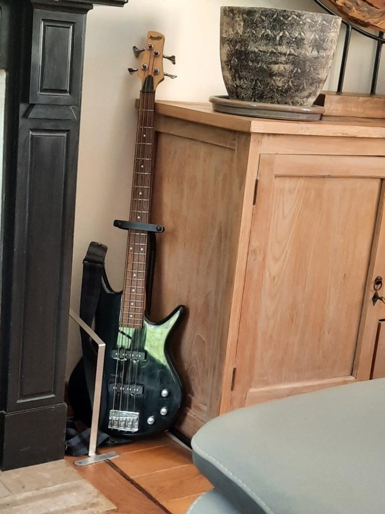 Guitare basse ibanez GSR180, Muziek en Instrumenten, Overige Muziek en Instrumenten, Ophalen