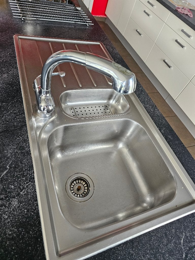 Évier avec robinet de cuisine extractible, Maison & Meubles, Cuisine | Éléments de cuisine, Utilisé, 50 à 100 cm, Moins de 25 cm
