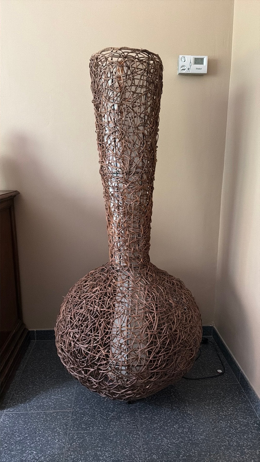 Lampe ethnique africaine en bois tresse  ampoule ambiance, Enlèvement, Comme neuf, Bois