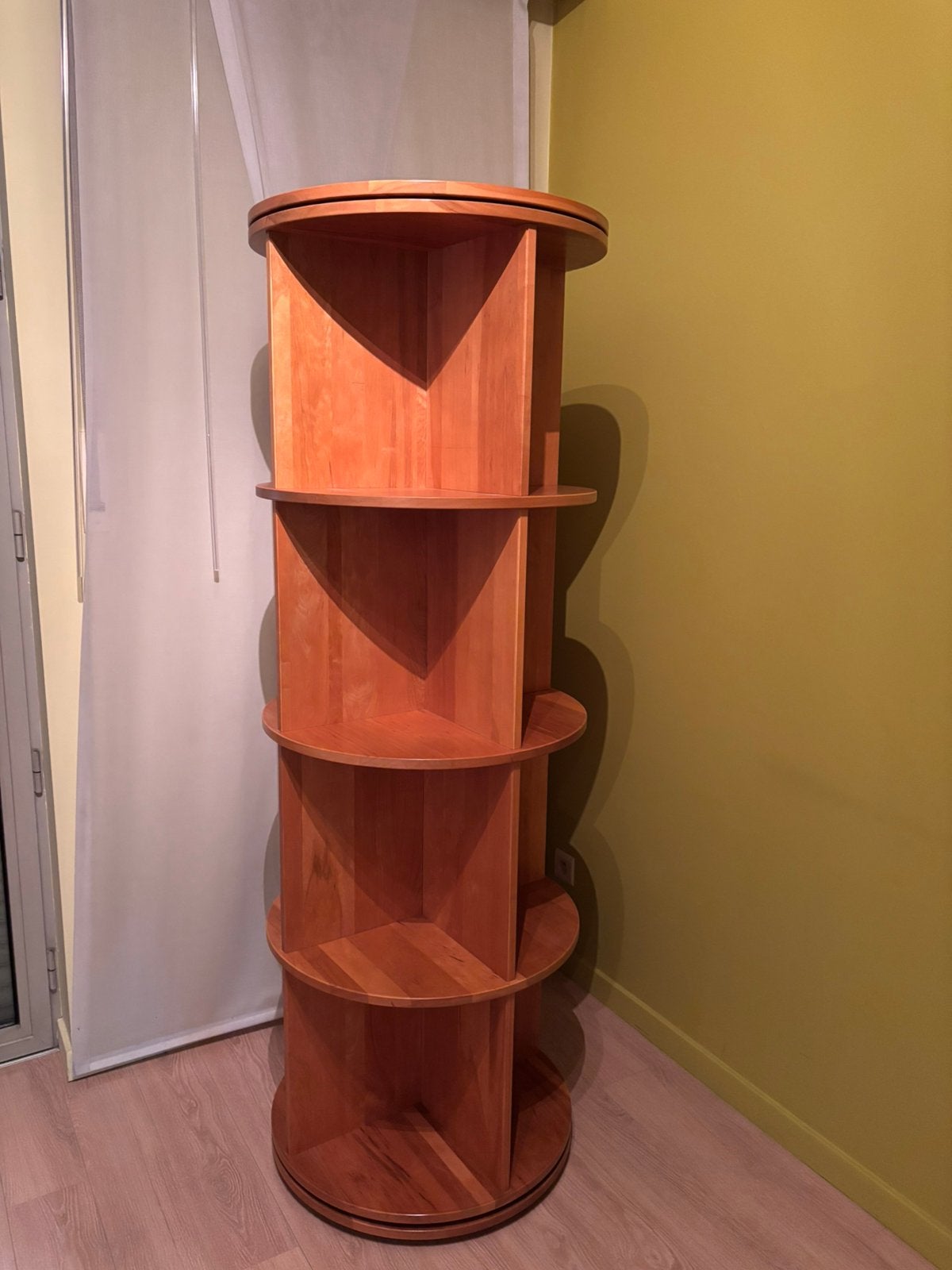 Draaiende Houten Boekenkast (Vintage Design, Huis en Inrichting, Kasten | Boekenkasten, Ophalen, Zo goed als nieuw