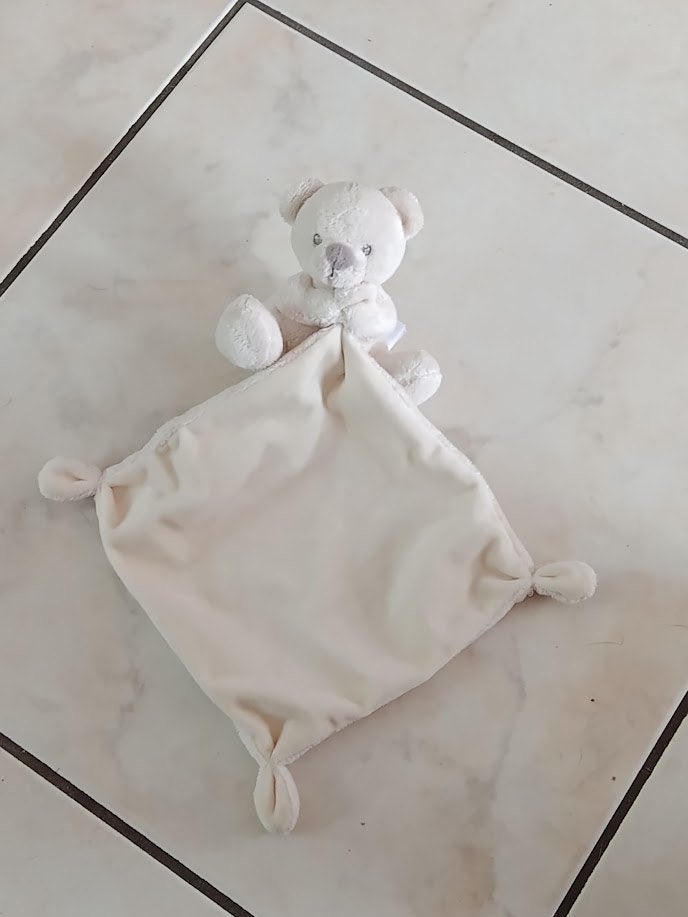 zoek je een bepaald knuffeldoekje ?  veel soorten en merken, Ophalen, Zo goed als nieuw, Knuffeldoekje