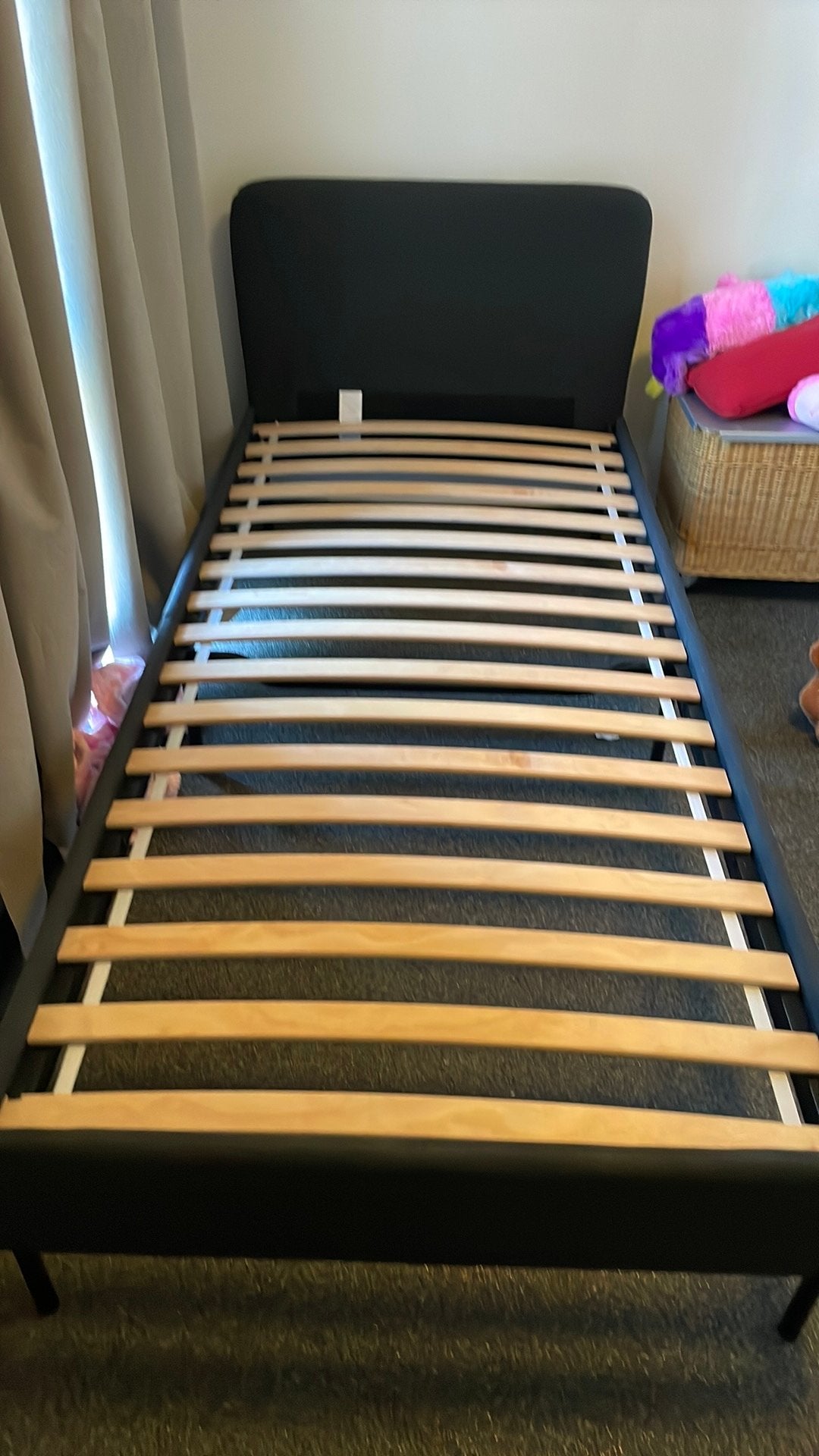 1 persoons bed 2m op 90 cm, Ophalen of Verzenden, Zo goed als nieuw, 90 cm